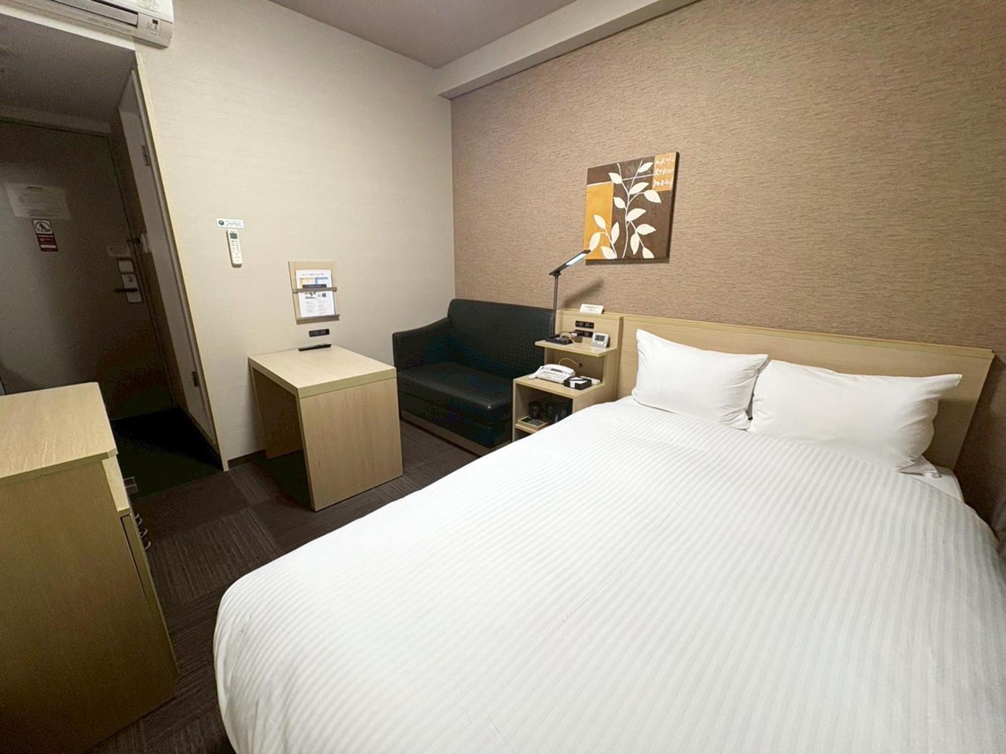Hotel Route-Inn Higashihiroshima Saijo Ekimae Exterior foto